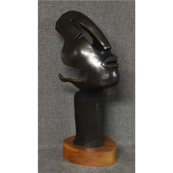 CHIRICAHUA APACHE BRONZE (ALLAN CAPRON HOUSER OR HAOZOUS)