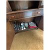 Image 15 : Art Deco China Cabinet With Geometric Leaded Glass and Bakelite Pulls