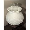 Image 4 : Milk Glass Hobnail Table Lamp with Wooden Base