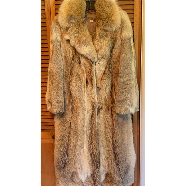 Long Natural Fur Coat with Shawl Collar and Satin Lining (size medium)