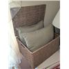 Image 2 : White Ceramic Table Lamp with Shade and Two Wicker Storage Baskets with Cushions