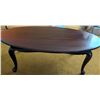 Image 7 : Dark Wood Oval Coffee Table with Cabriole Legs