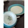 Image 6 : 6 English Bone China Teacup and Saucer Trios