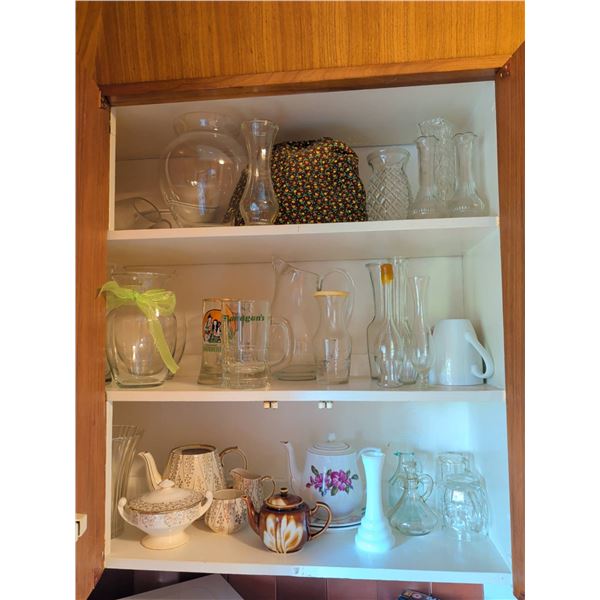 Glassware, Teapots, and Ceramic Tableware