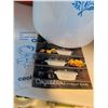 Image 4 : Corning Ware Blue Cornflower, Pyrex and Kitchen Small Appliances
