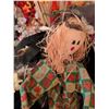 Image 11 : Halloween and Christmas Decorations with Artificial Flowers