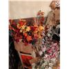 Image 15 : Halloween and Christmas Decorations with Artificial Flowers