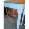 Image 5 : Rectangular Wood Table with Painted Turned Legs