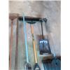Image 4 : Snow Shovels, Rakes, Garden Tools
