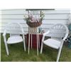 Image 1 : White Plastic Outdoor Patio Chairs