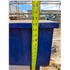Image 8 : Blue Metal Industrial Parts Washer 44" x 21" x 35"H