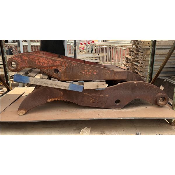 Qty 2 Esco & PSM Excavator Thumbs 9.5"W x 32"L