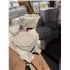 Image 5 : Multiple Concrete Retaining Wall Blocks 17" x 12" x 8"H