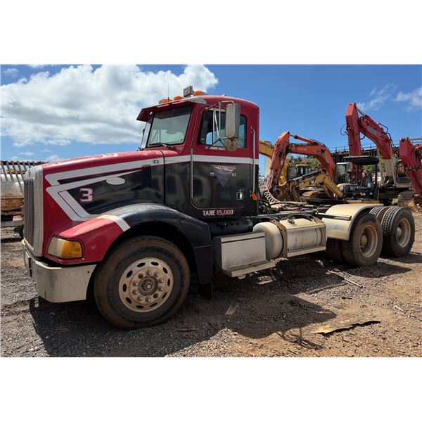 1996 Peterbilt 3-Axle Semi Truck Tractor (Doesn't Run)