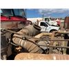 Image 25 : 1996 Peterbilt 3-Axle Semi Truck Tractor (Doesn't Run)