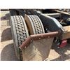 Image 52 : 1996 Peterbilt 3-Axle Semi Truck Tractor (Doesn't Run)