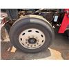 Image 24 : 1981 Peterbilt Tandem Dump Truck w/ Drop Axle (Doesn't Run - No ECU)