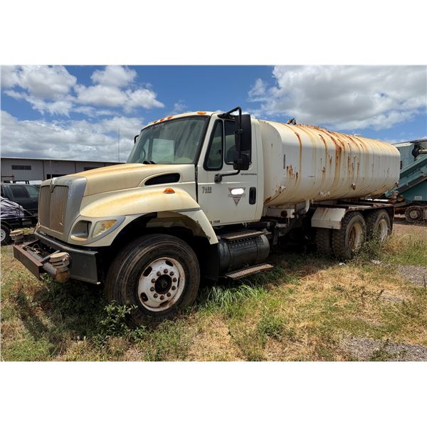 2007 International 7400 DT466 Water Truck (Starts - Doesn't Run)