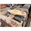 Image 13 : Volvo BL60 Backhoe (Starts & Runs - See Video)