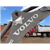 Image 41 : Volvo BL60 Backhoe (Starts & Runs - See Video)