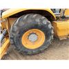 Image 61 : Volvo BL60 Backhoe (Starts & Runs - See Video)