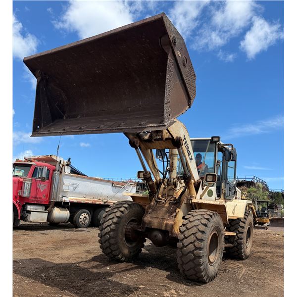Terex TXL250-2 Wheel Loader  (Starts & Runs - See Video)