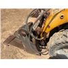 Image 37 : CAT Caterpillar 226B Skidsteer (Starts & Runs - See Video - Needs Batteries)