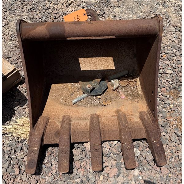 Machine Bucket Attachment 23"W