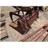 Image 13 : Ingersoll Rand 66 Industrial Grapple for Bobcat 52"W