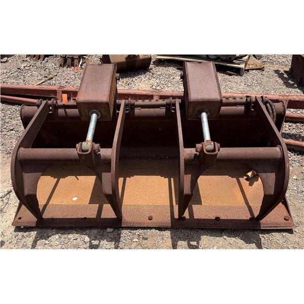 Ingersoll Rand 66 Industrial Grapple for Bobcat 52"W