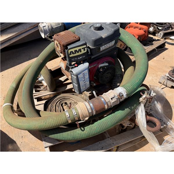 AMT Commercial Water Pump w/ Briggs & Stratton Engine
