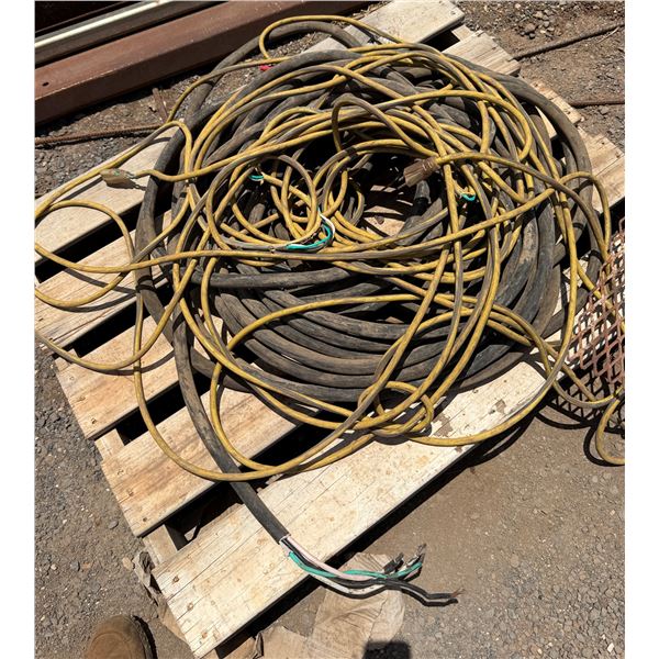 Multiple Extension Cords & Cables