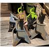 Image 1 : Multiple Jack Stands