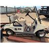 Image 10 : Club Car 2-Seat Golf Cart w/ Canopy Top (doesn't run)