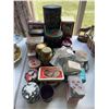 Image 1 : Decorative Tins and Cards