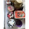 Image 2 : Decorative Tins and Cards