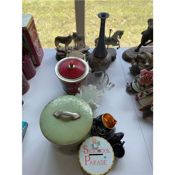 Decorative Collectibles Lot