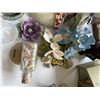 Image 5 : Decorative Figurine and Sculpture Lot