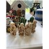 Image 2 : Figurines, Birdhouses, and Decor