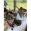 Image 5 : Vintage Kitchenware and Decor
