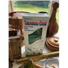 Image 5 : Household and Decorative Items Lot