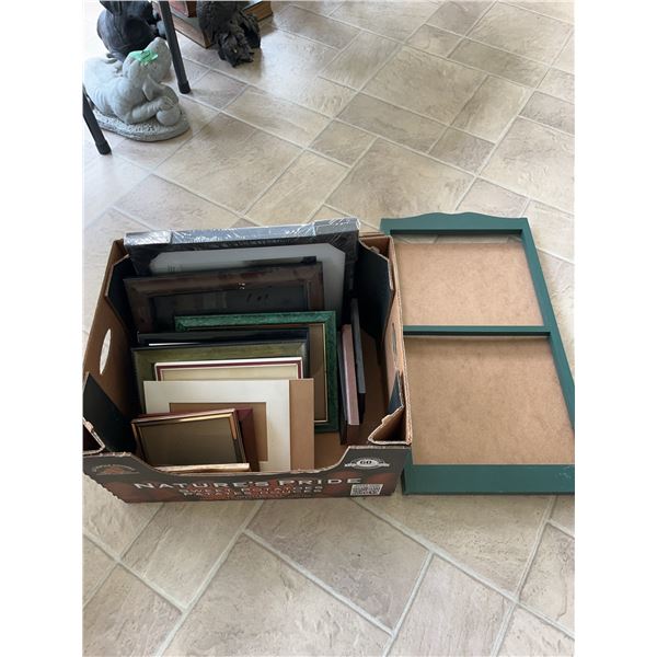 Picture Frames and Green Display