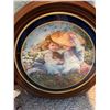 Image 5 : Vintage Gloves, Art Prints, Plate, and Decor