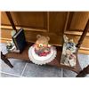 Image 4 : Teddy Bear Collection Decor With Table