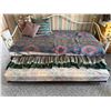 Image 2 : White Metal Day Bed with Trundle and Bedding