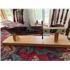 Image 3 : CAT Collectible Bowie Knife with Stand