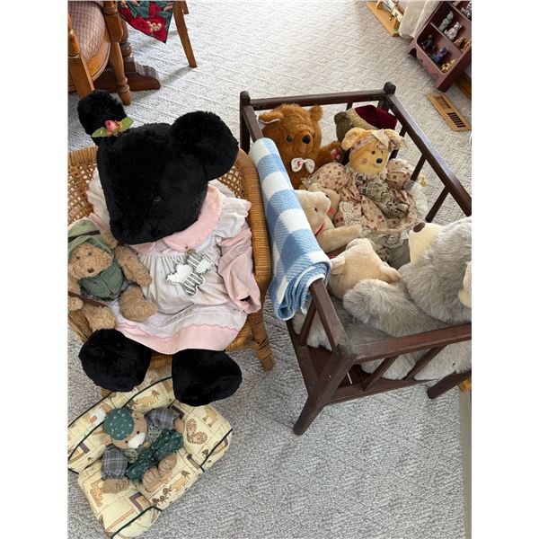 Teddy Bears and Plush Toys Group