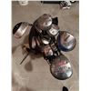 Image 2 : Top Flite Golf Bag With Clubs Assortment