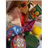 Image 5 : Holiday Decorations and Partyware