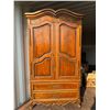 Image 1 : Drexel Heritage Brittany Armoire